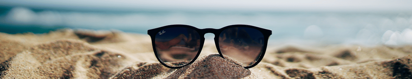 Bad Skincare Habit: Wearing dirty sunglasses